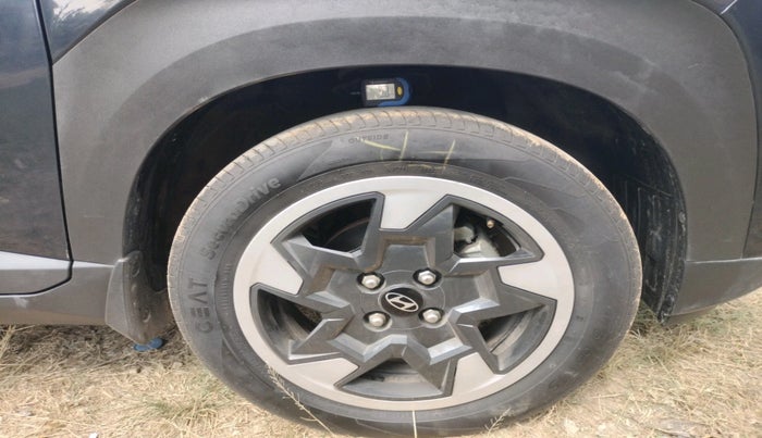 2023 Hyundai EXTER SX 1.2 MT, Petrol, Manual, 8,550 km, tyre