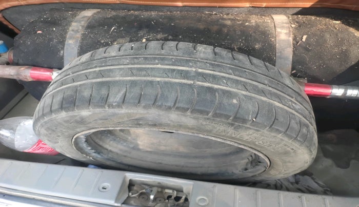 2013 Maruti Alto K10 VXI, Petrol, Manual, 1,36,806 km, tyre