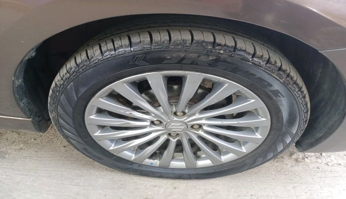 2016 Maruti Ciaz ZDI+ SHVS RS, Diesel, Manual, 78,752 km, tyre