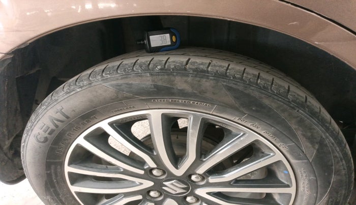 2017 Maruti Dzire ZDI PLUS, Diesel, Manual, 99,426 km, tyre