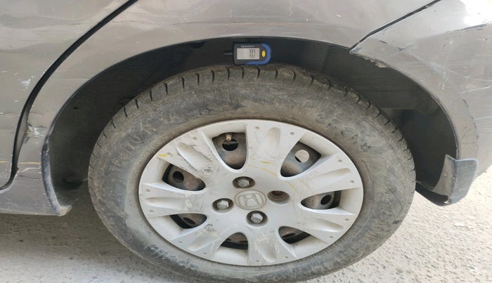 2013 Honda Brio S MT, Petrol, Manual, 81,856 km, tyre