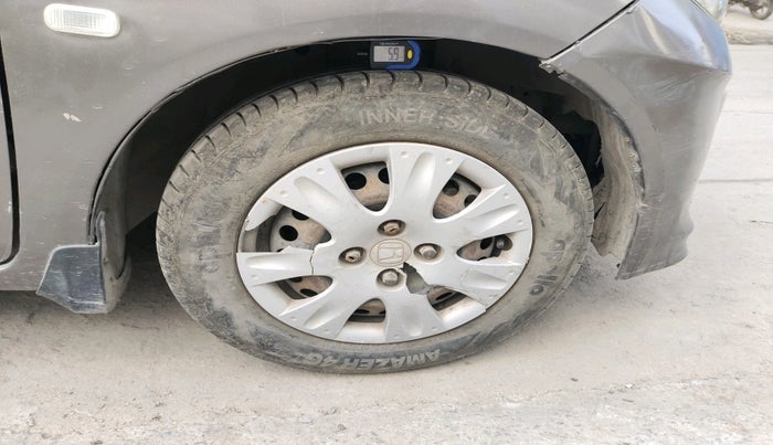 2013 Honda Brio S MT, Petrol, Manual, 81,856 km, tyre