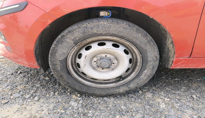 2023 Tata Tiago XE PETROL, Petrol, Manual, 15,012 km, tyre