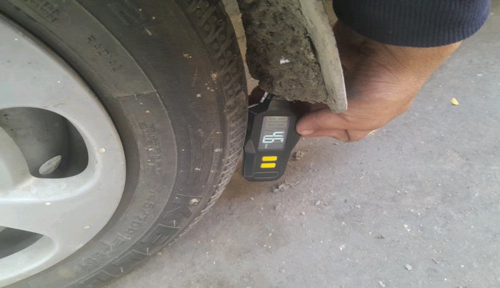 2012 Tata Nano LX, Petrol, Manual, 3,937 km, tyre