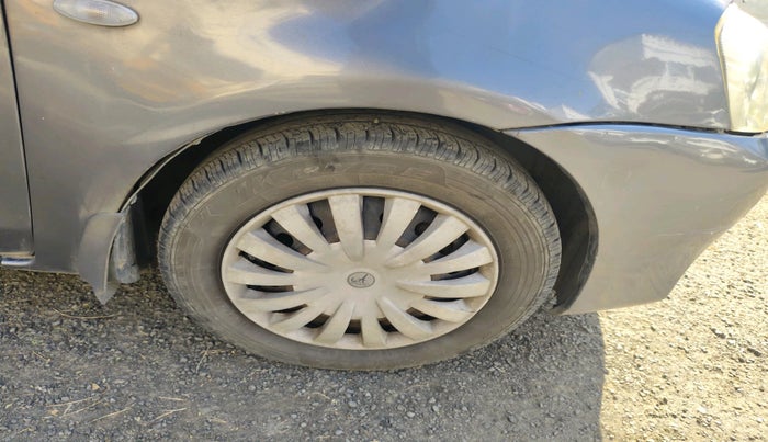 2013 Toyota Etios GD, Diesel, Manual, 1,31,857 km, tyre