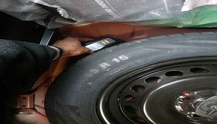 2023 Maruti Baleno DELTA 1.2 AGS, Petrol, Automatic, 4,653 km, tyre