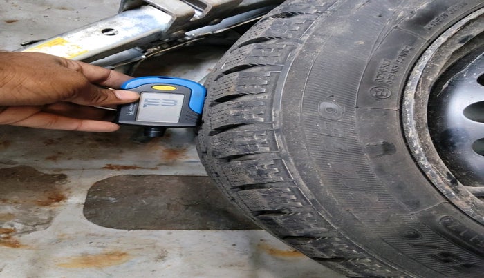 2014 Hyundai Xcent S AT 1.2, Petrol, Automatic, 72,444 km, tyre