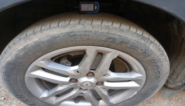 2020 Renault TRIBER RXZ AMT, Petrol, Automatic, 98,423 km, tyre