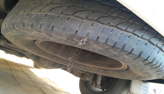 2013 Toyota Fortuner 3.0 4X2 AT, Diesel, Automatic, 52,314 km, tyre