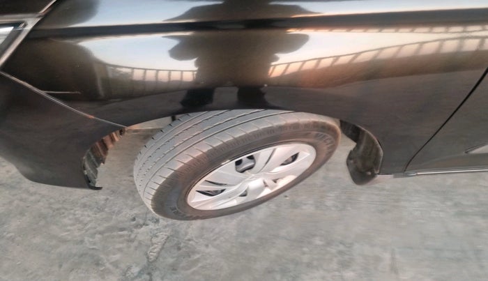 2023 Honda Amaze 1.2L I-VTEC S, Petrol, Manual, 65,463 km, tyre