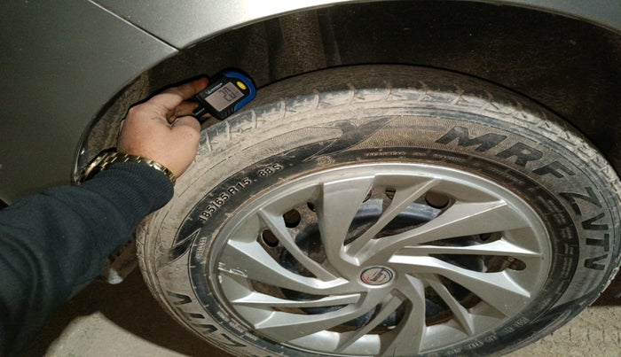 2018 Maruti Baleno DELTA CVT PETROL 1.2, Petrol, Automatic, 1,25,900 km, tyre