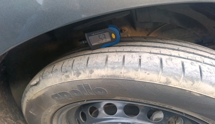 2022 Toyota Glanza E, Petrol, Manual, 69,822 km, tyre