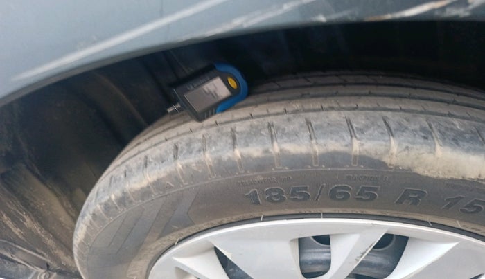 2022 Toyota Glanza E, Petrol, Manual, 69,822 km, tyre