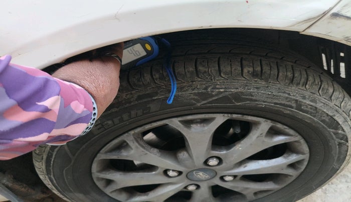 2014 Ford Figo TITANIUM 1.2 PETROL, Petrol, Manual, 78,835 km, tyre