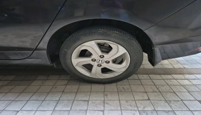 2014 Honda City 1.5L I-VTEC VX CVT, Petrol, Automatic, 70,374 km, tyre