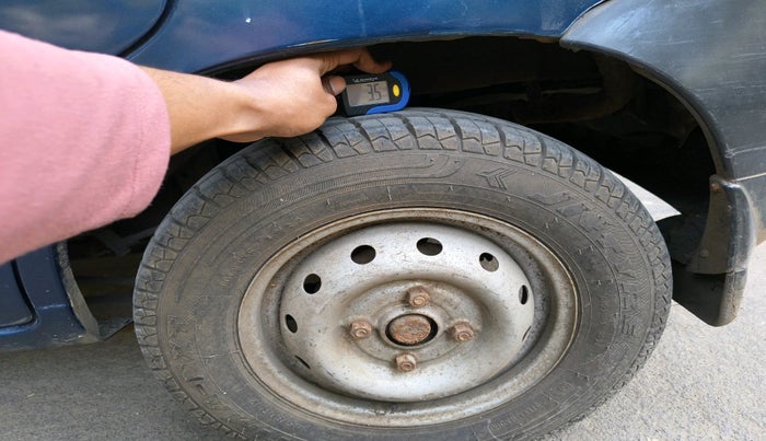 2010 Maruti Alto LXI, Petrol, Manual, 49,800 km, tyre