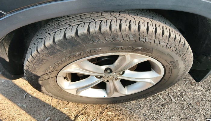 2019 Tata Harrier XZ 2.0L, Diesel, Manual, 1,61,588 km, tyre