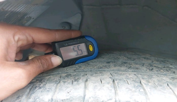 2014 Hyundai Verna FLUIDIC 1.6 CRDI EX, Diesel, Manual, 90,479 km, tyre