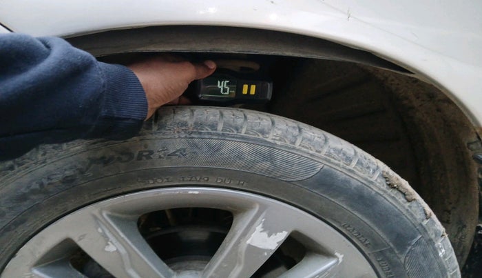 2014 Maruti Wagon R Stingray VXI, Petrol, Manual, 51,430 km, tyre