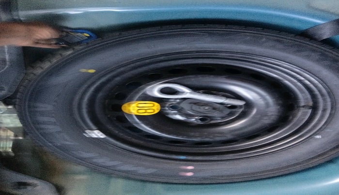 2016 Maruti Baleno ZETA CVT PETROL 1.2, Petrol, Automatic, 42,389 km, tyre