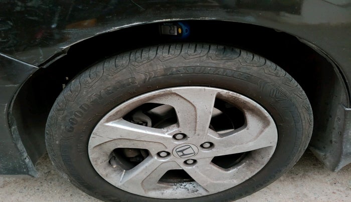 2014 Honda City 1.5L I-VTEC VX CVT, Petrol, Automatic, 96,445 km, tyre