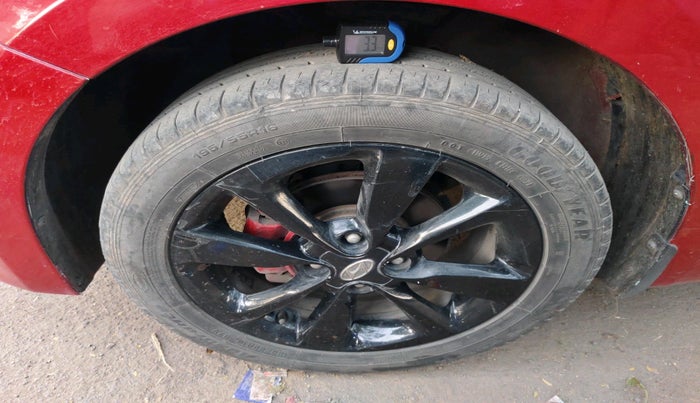 2015 Hyundai Elite i20 ASTA 1.4 CRDI, Diesel, Manual, 96,672 km, tyre