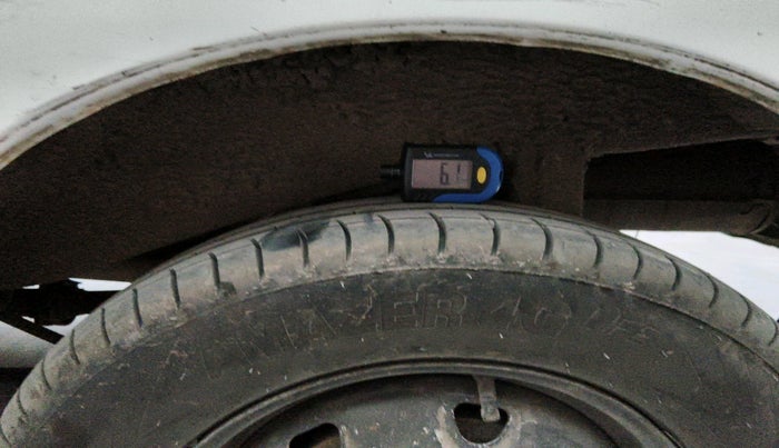 2019 Maruti Eeco 5 STR WITH A/C+HTR, Petrol, Manual, 1,18,547 km, tyre