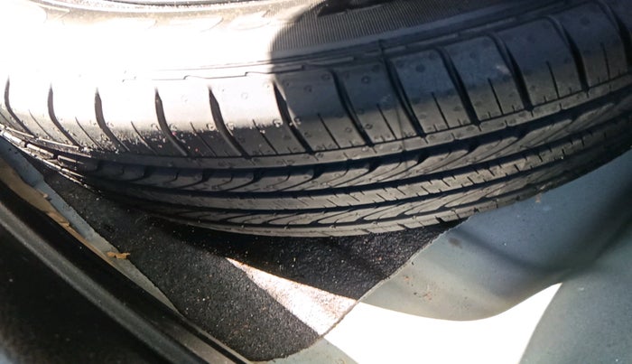 2022 KIA SELTOS HTK PLUS 1.5 IMT, Petrol, Manual, 23,638 km, tyre