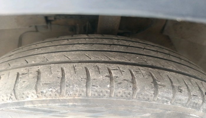 2018 Tata NEXON XM DIESEL, Diesel, Manual, 1,01,693 km, tyre