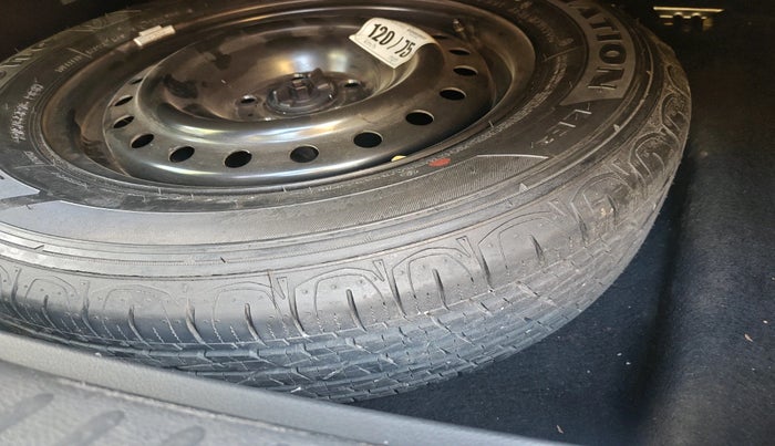 2019 Jeep Compass LIMITED (O) 2.0 DIESEL, Diesel, Manual, 1,01,062 km, tyre