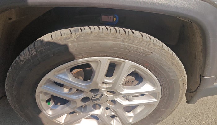 2019 Jeep Compass LIMITED (O) 2.0 DIESEL, Diesel, Manual, 1,01,062 km, tyre