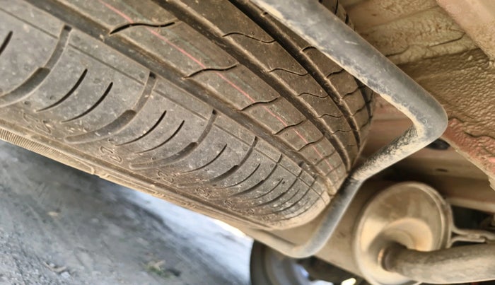 2023 Maruti XL6 ALPHA AT, Petrol, Automatic, 24,887 km, tyre