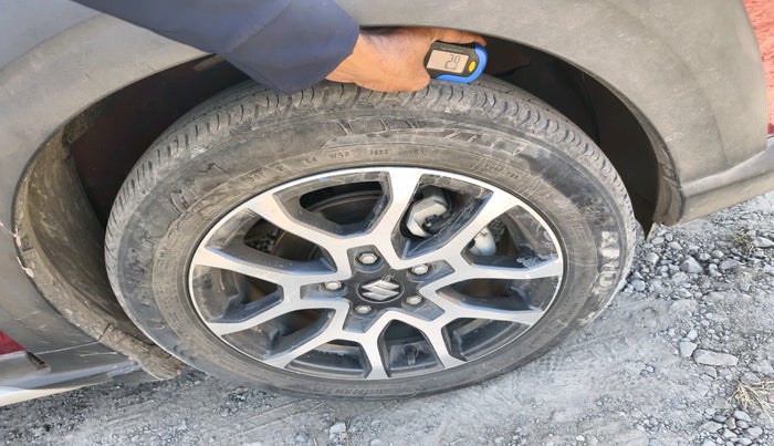 2023 Maruti XL6 ALPHA AT, Petrol, Automatic, 24,887 km, tyre