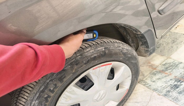 2020 Maruti New Wagon-R LXI 1.0, Petrol, Manual, 33,843 km, tyre