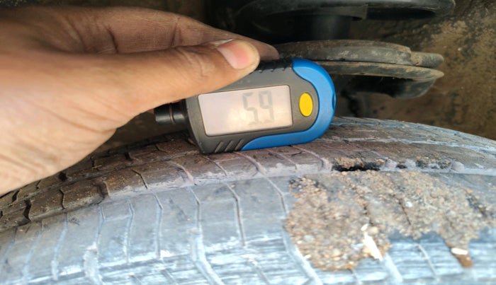 2010 Maruti Ritz LXI, Petrol, Manual, 1 km, tyre