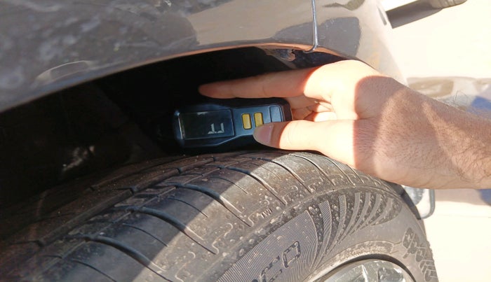 2025 Hyundai GRAND I10 NIOS ERA 1.2 KAPPA VTVT, Petrol, Manual, 10,241 km, tyre