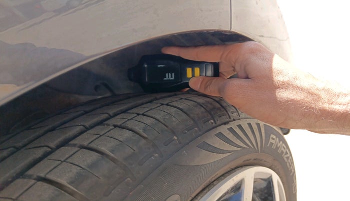 2025 Hyundai GRAND I10 NIOS ERA 1.2 KAPPA VTVT, Petrol, Manual, 10,241 km, tyre