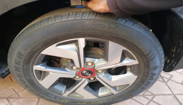 2021 KIA SONET GTX PLUS 1.0 IMT, Petrol, Manual, 13,427 km, tyre