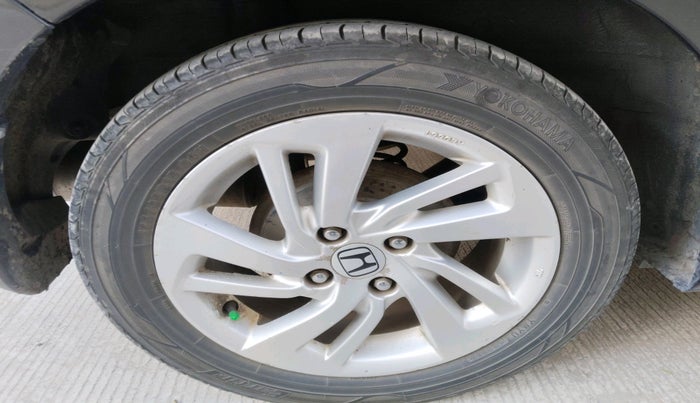 2016 Honda Jazz 1.2L I-VTEC V, Petrol, Manual, 71,906 km, tyre