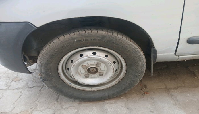 2010 Maruti Alto LXI, Petrol, Manual, 19,776 km, tyre