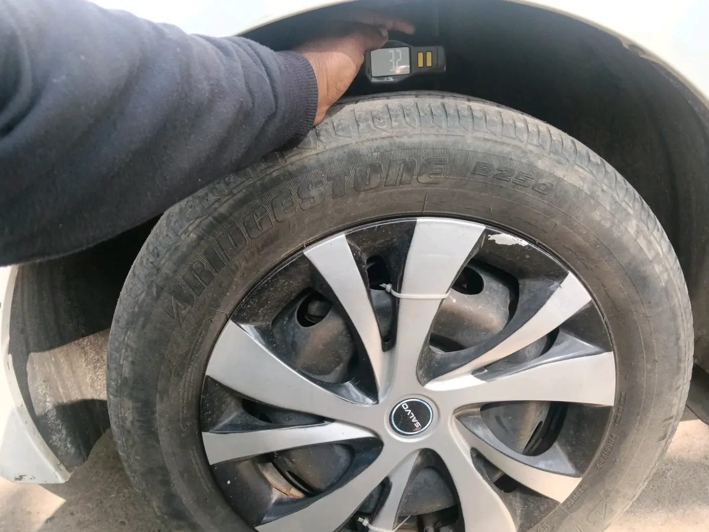 2018 Tata TIGOR XT PETROL, Petrol, Manual, 40,846 km, tyre