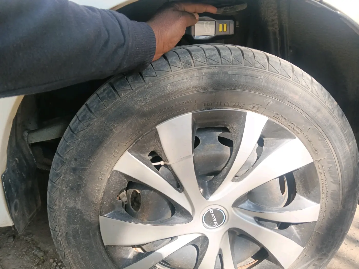 2018 Tata TIGOR XT PETROL, Petrol, Manual, 40,846 km, tyre