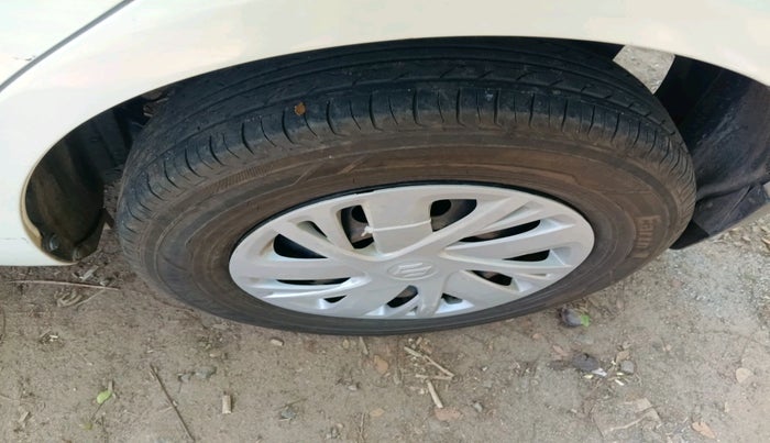 2016 Maruti Swift VDI (O), Diesel, Manual, 1,51,803 km, tyre