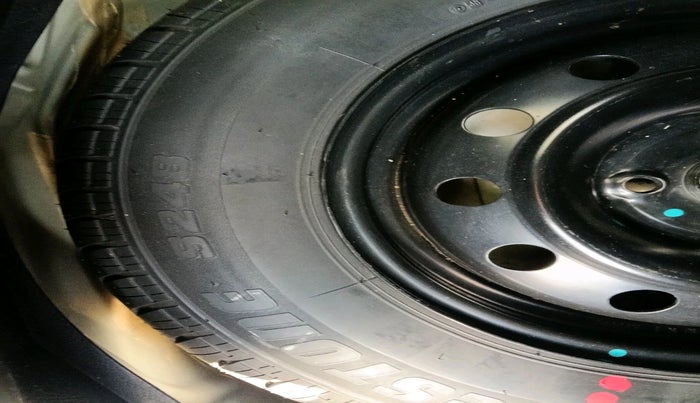 2016 Maruti Swift VDI (O), Diesel, Manual, 1,51,803 km, tyre