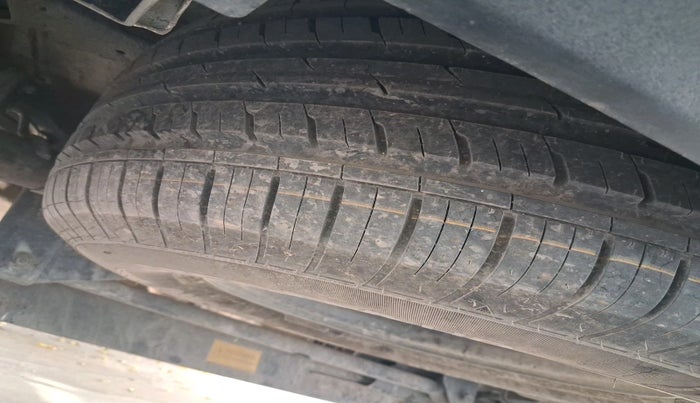 2022 Tata Safari XZ PLUS, Diesel, Manual, 44,174 km, tyre