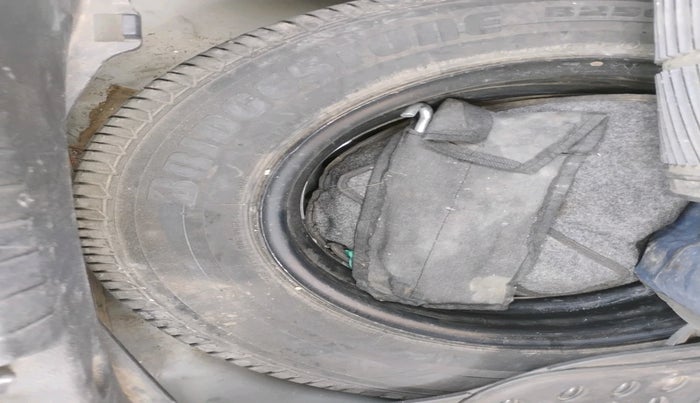 2018 Hyundai Elite i20 ASTA 1.4 CRDI (O), Diesel, Manual, 2,09,921 km, tyre