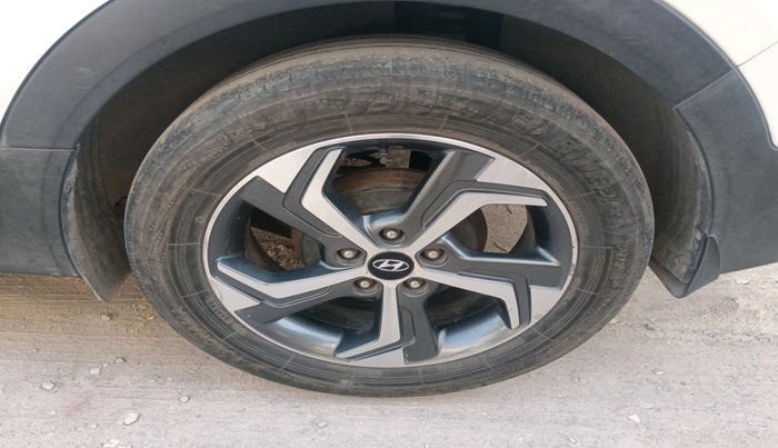 2018 Hyundai Creta SX AT 1.6 DIESEL, Diesel, Automatic, 80,115 km, tyre