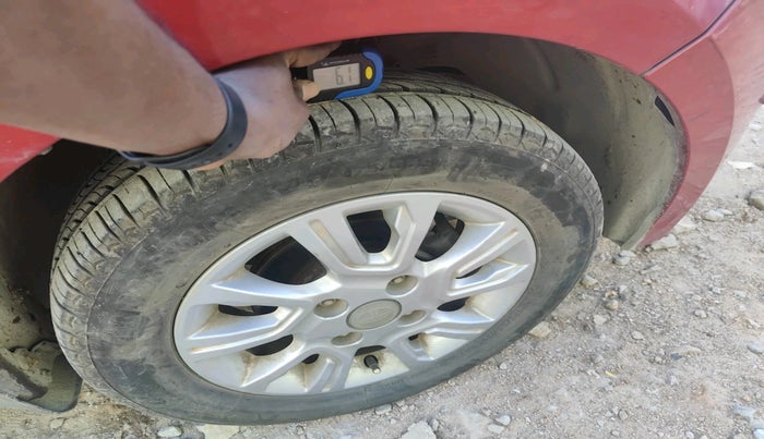 2018 Tata Tiago XZA PETROL, Petrol, Automatic, 59,408 km, tyre