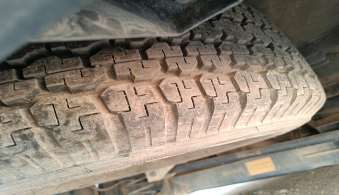 2019 Tata Harrier XZ 2.0L, Diesel, Manual, 1,11,708 km, tyre