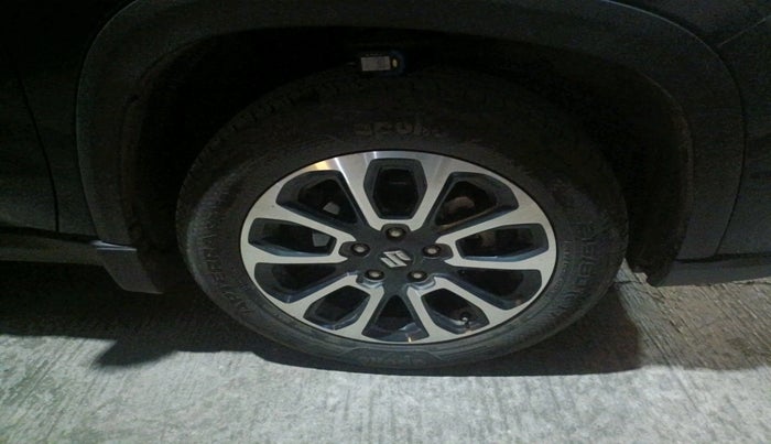 2023 Maruti Grand Vitara ZETA SMART HYBRID AT, Petrol, Automatic, 26,044 km, tyre